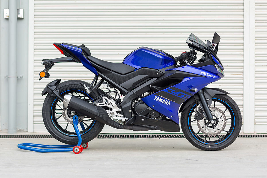 R15 Bike Hd Wallpaper Download Yamaha Yzf R15 V3 0 930x620 Wallpaper Teahub Io