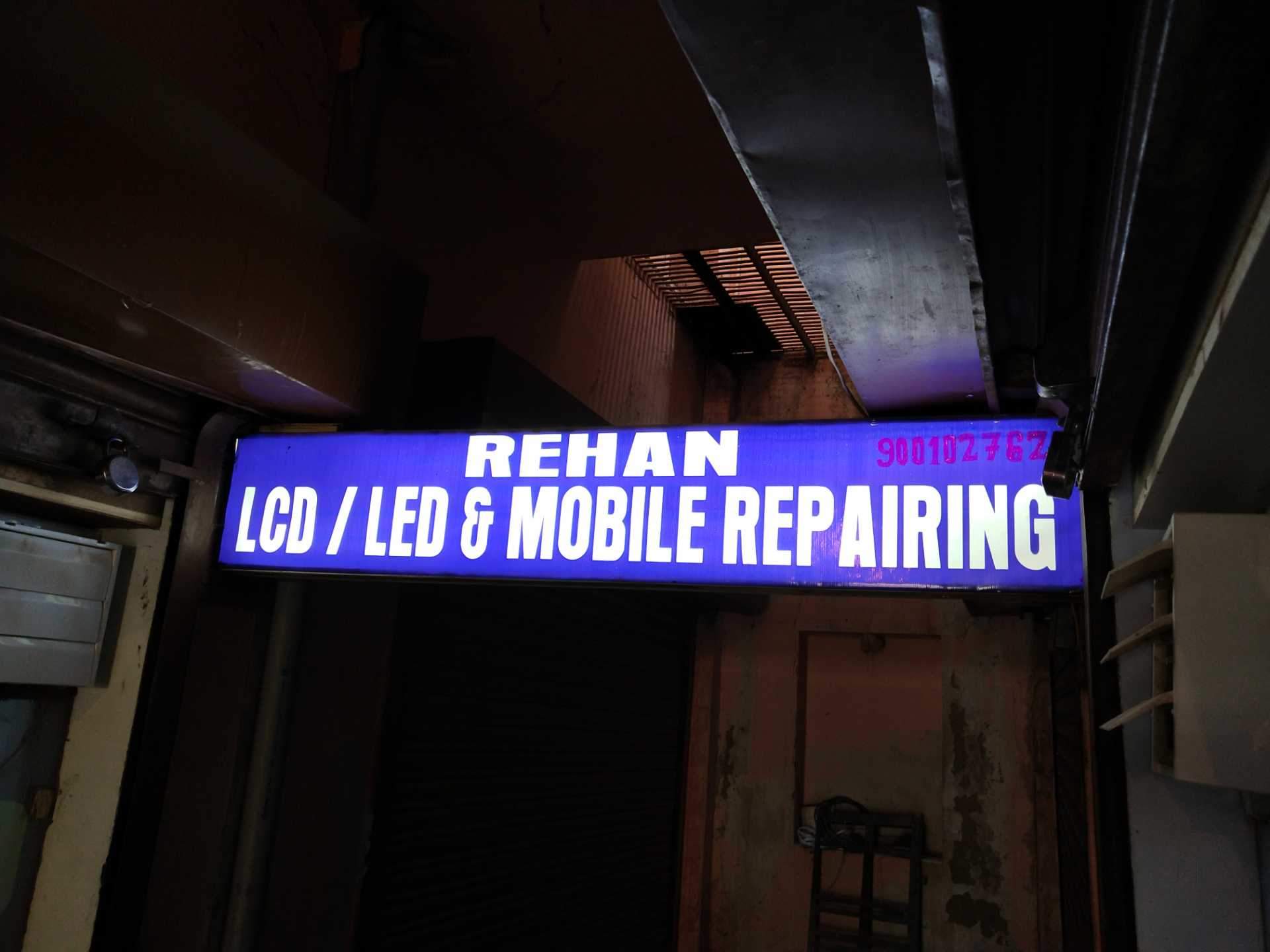 Electronic Signage - HD Wallpaper 