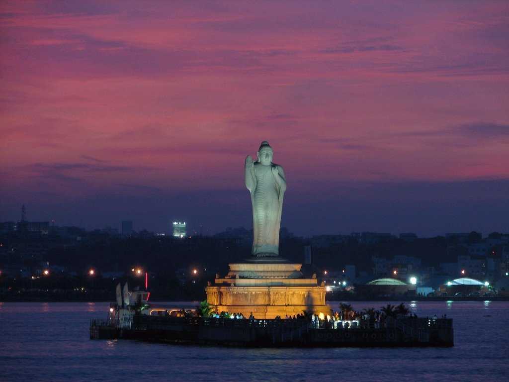 Hussain Sagar - HD Wallpaper 