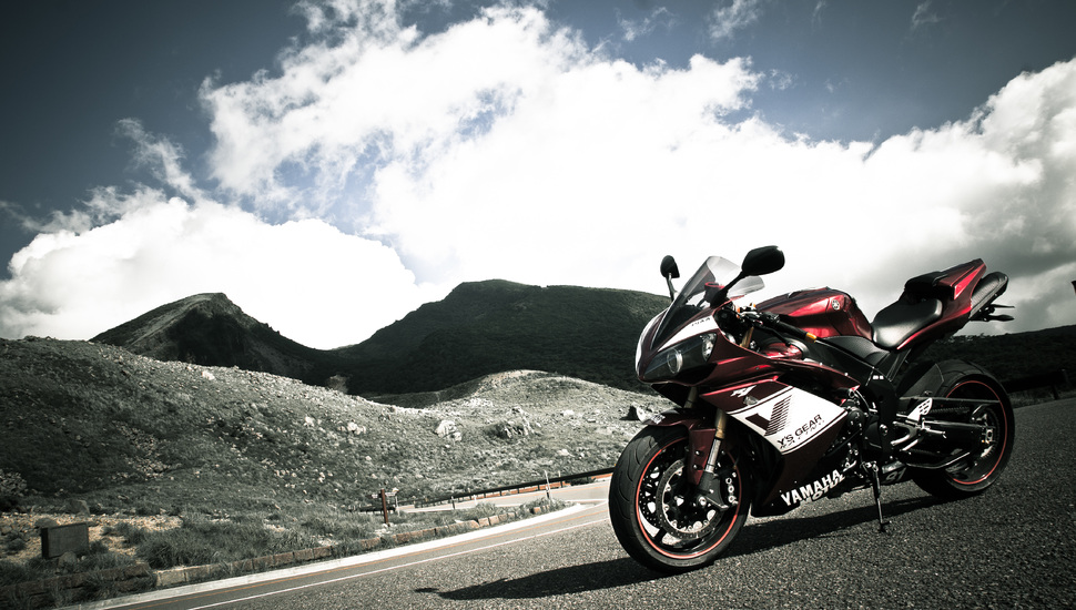 Red, Motorcycle, P1, Yamaha, Mountains, Red, The Sky, - Imagenes De Motos - HD Wallpaper 