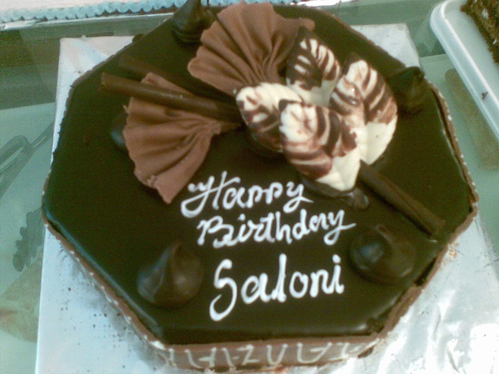 Happy Birthday Saloni Cake - HD Wallpaper 