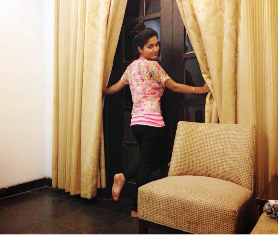 Punjabi Girl Hd Wallpaper - HD Wallpaper 