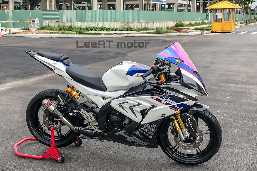 Yamaha Yzf-r15 Modified To Look Like Bmw S1000rr Hp4 - R15 V2 Colour Modified - HD Wallpaper 