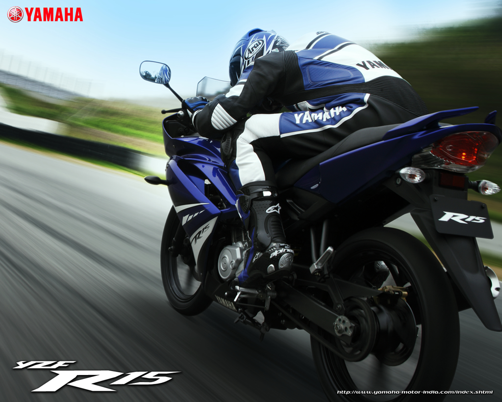 Yamaha R15 V1 Tuned - HD Wallpaper 