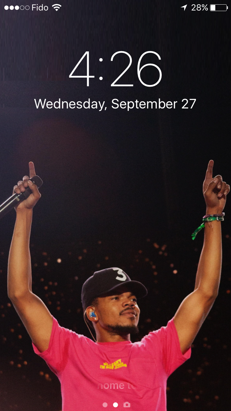 Chance The Rapper Holding Notifications - HD Wallpaper 