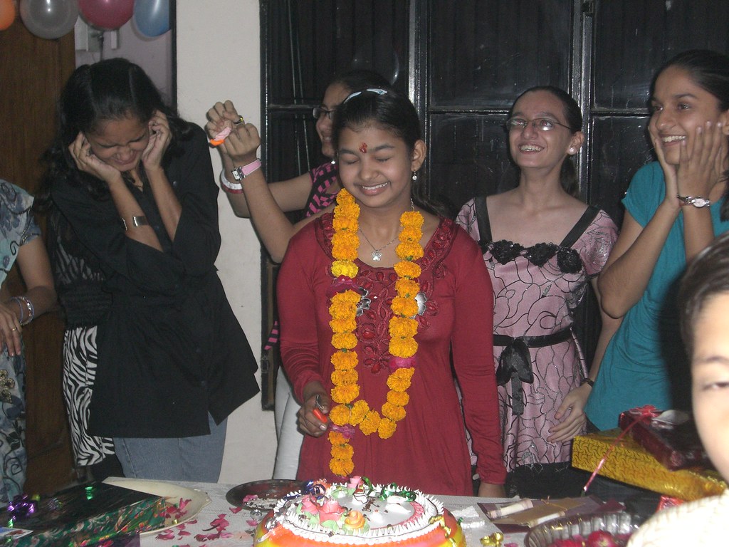 Birthday Party - HD Wallpaper 