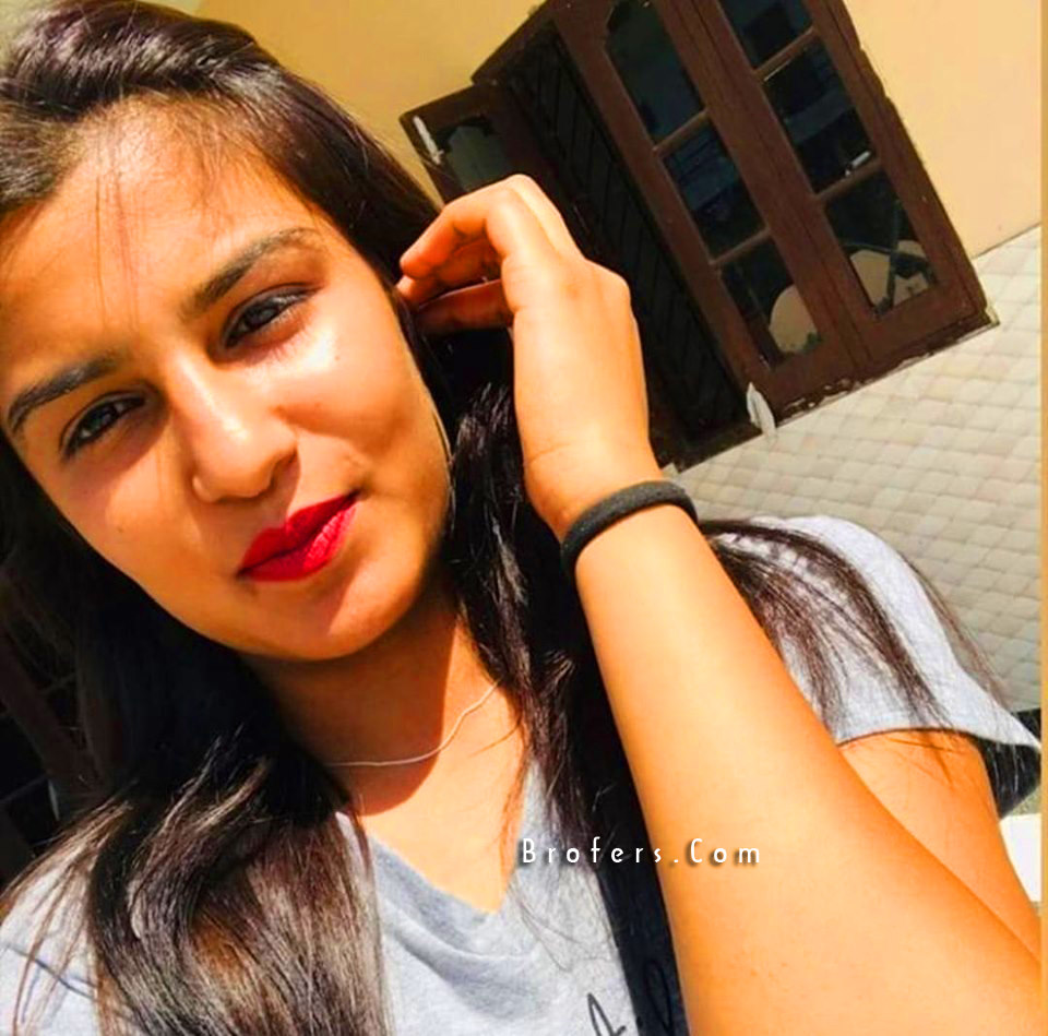 Tik Tok Ashleen Kaur - HD Wallpaper 