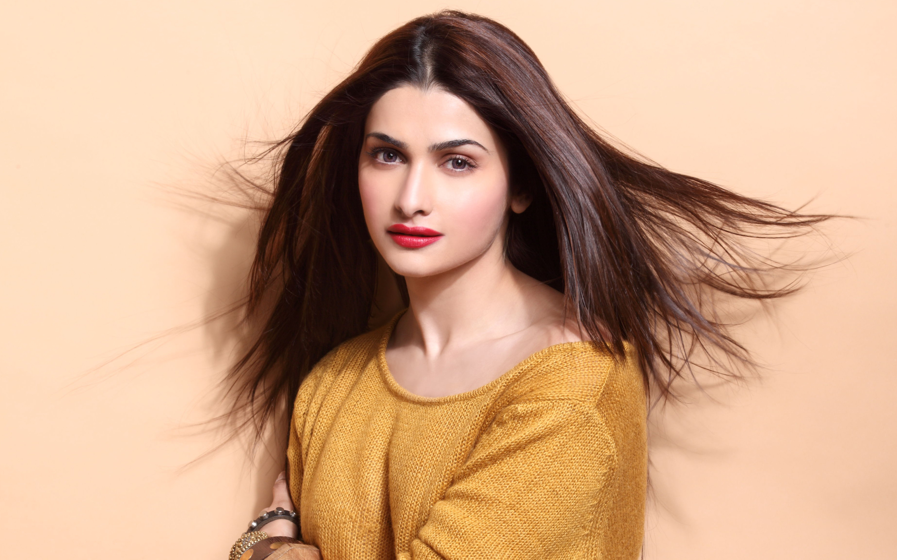 Prachi Desai - Hd Wallpaper Prachi Desai - HD Wallpaper 