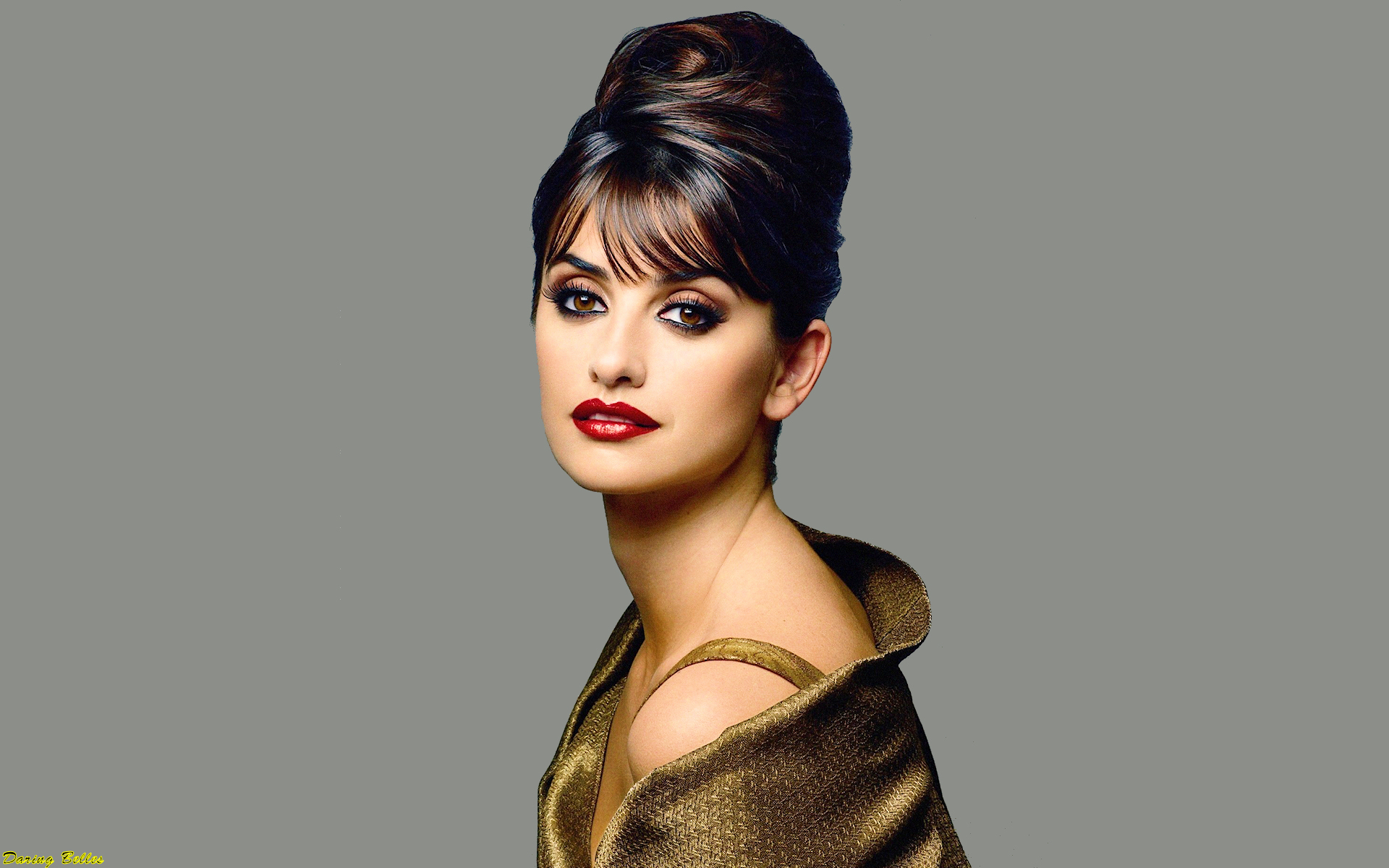 Penelope Cruz Wallpaper - High Updo With Bangs - HD Wallpaper 