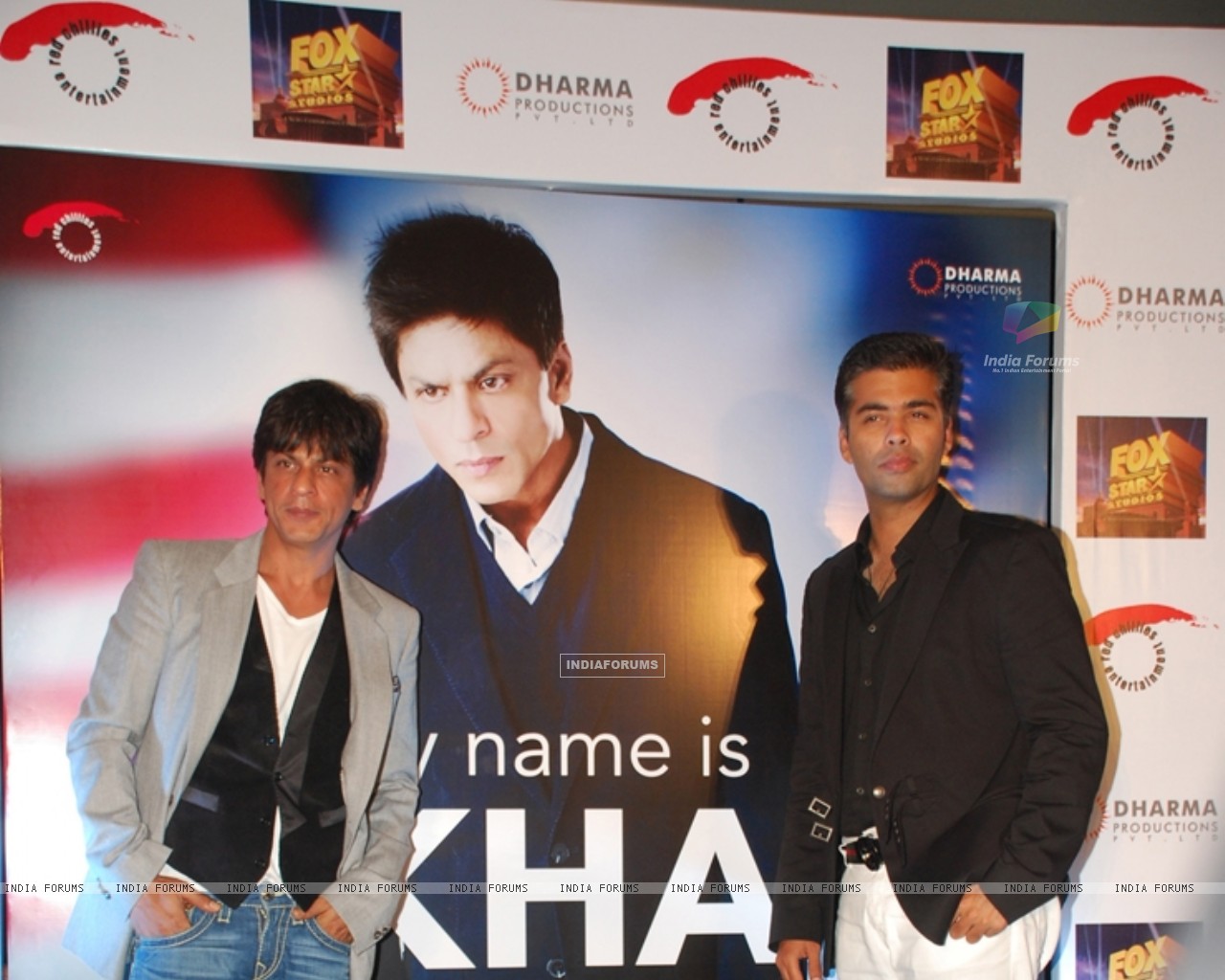 Karan Johar On My Name Is Khan - HD Wallpaper 