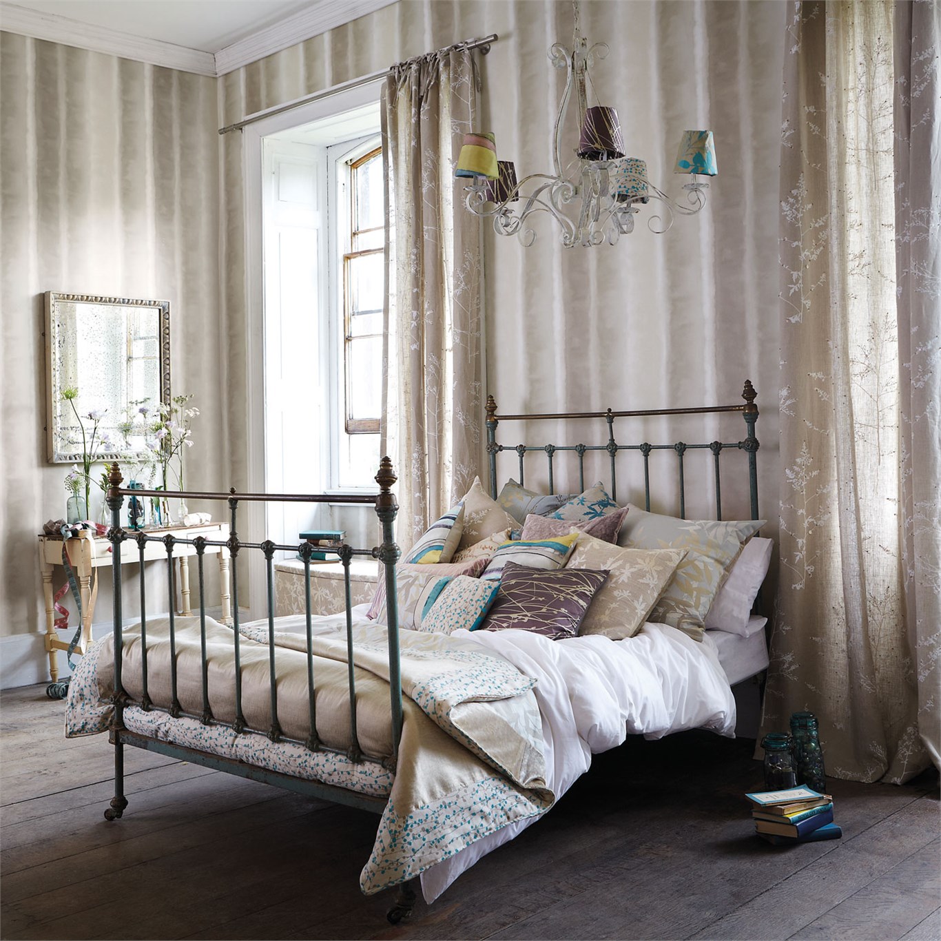 Demeter Stripe, A Wallpaper By Harlequin, Part Of The - Harlequin Demeter Stripe - HD Wallpaper 