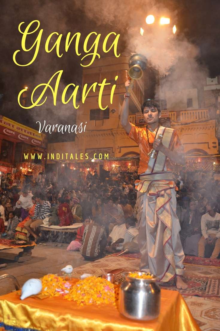 Ganga Aarti At Dashashwamedh Ghat In Varanasi - Ghat Ganga Aarti Varanasi - HD Wallpaper 
