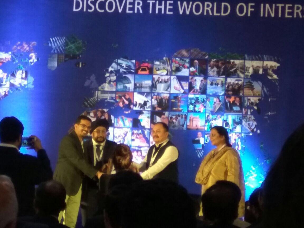 Convention - HD Wallpaper 