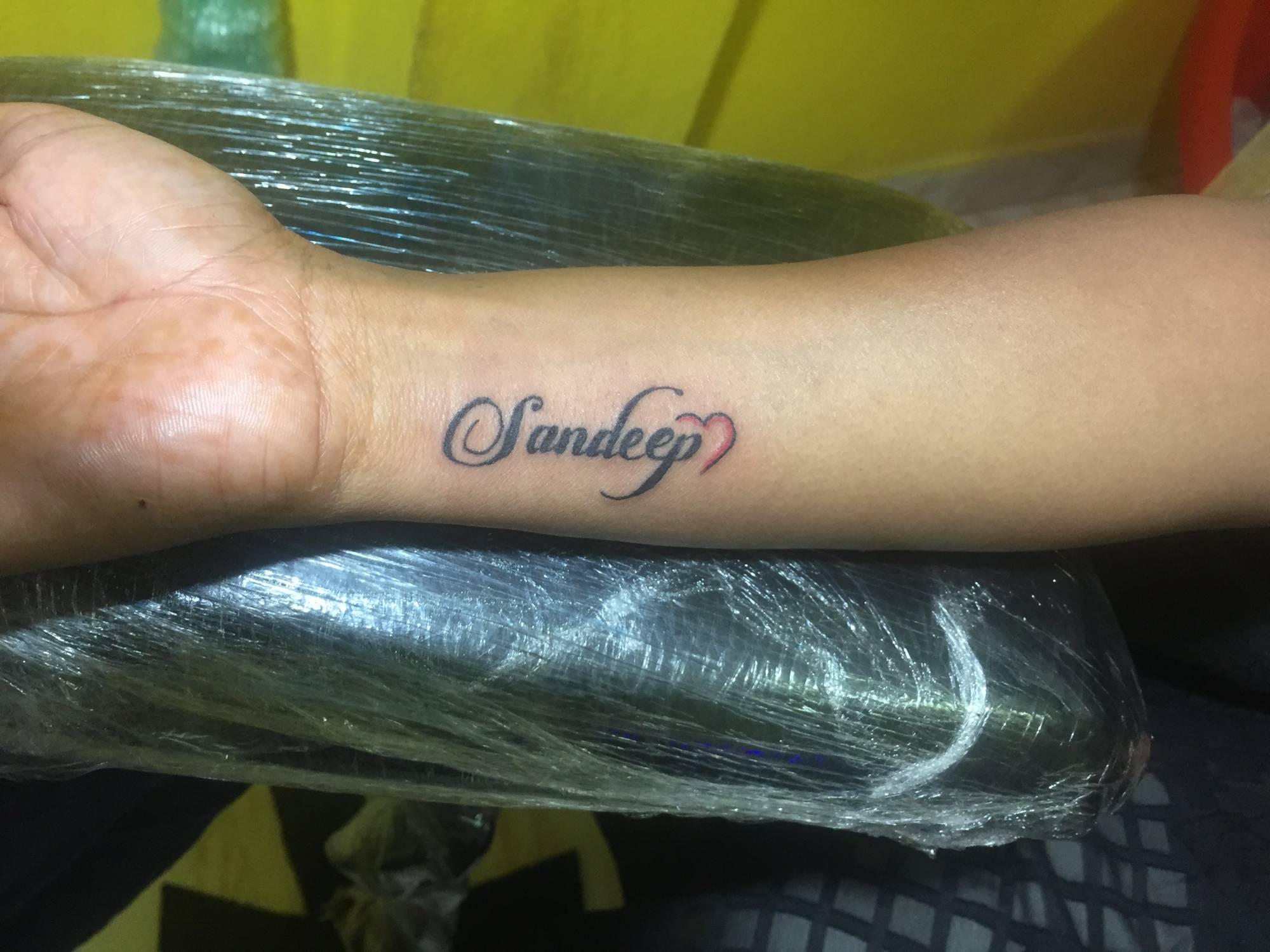 Sandeep Name Tattoo Designs - HD Wallpaper 