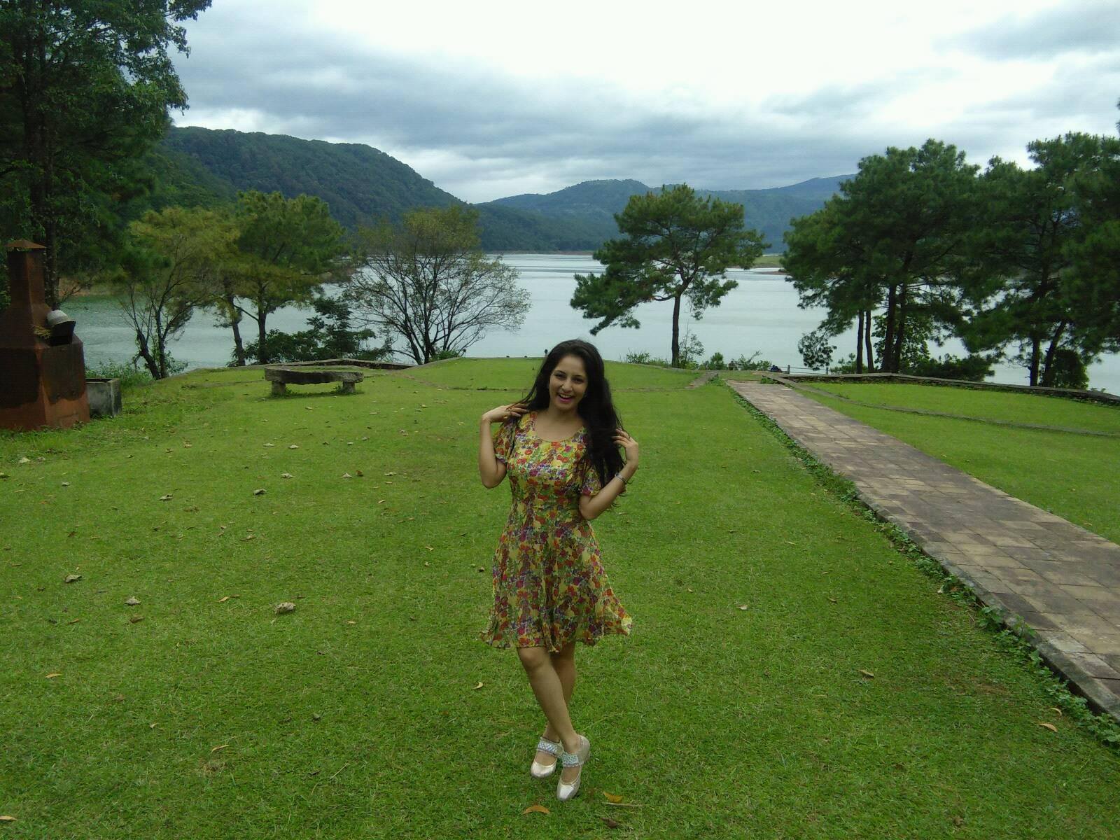 Sunita Kaushik Assamese Actres - HD Wallpaper 