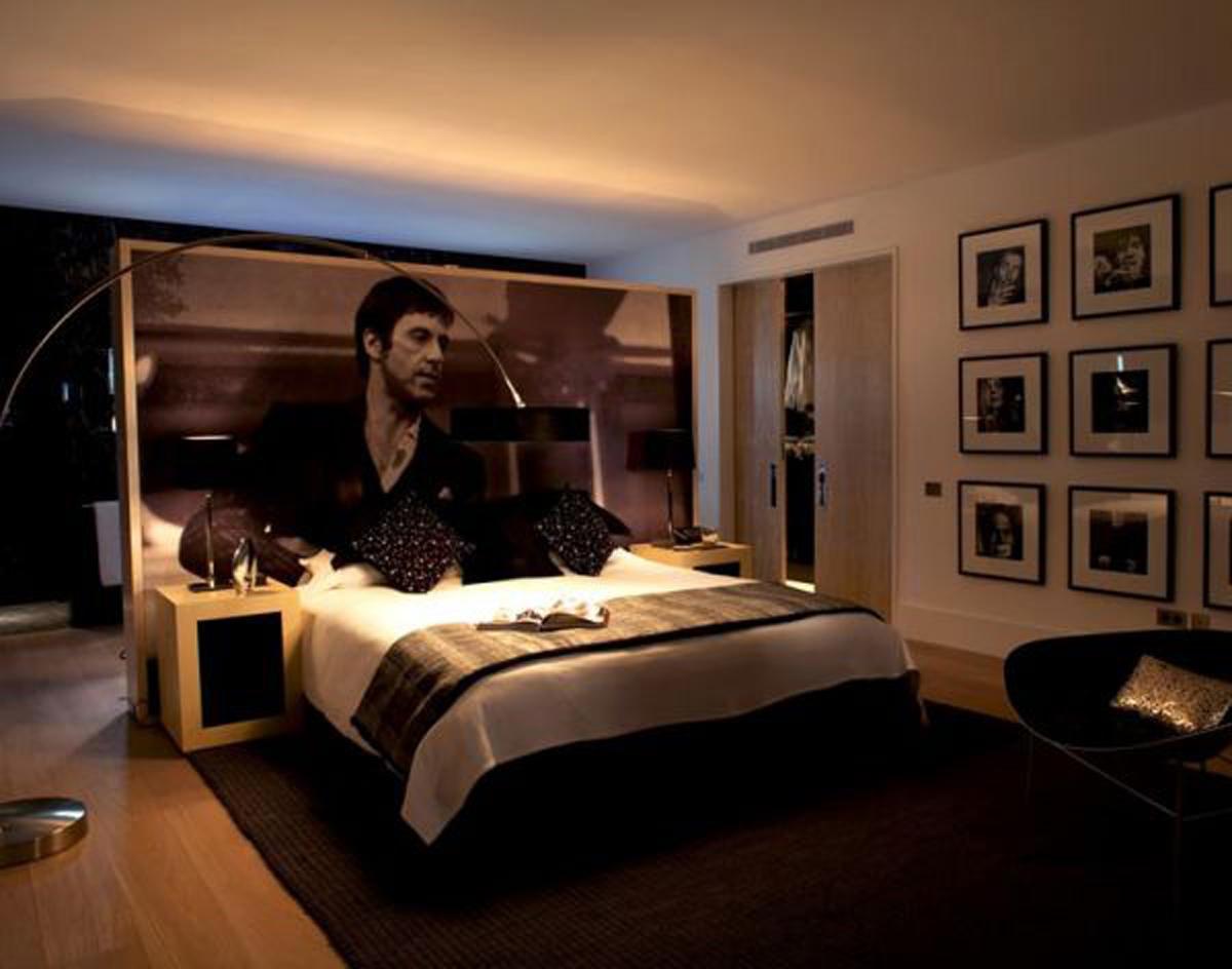 Scarface Wallpaper For Bedroom Concept Design - Scarface Bedroom - HD Wallpaper 
