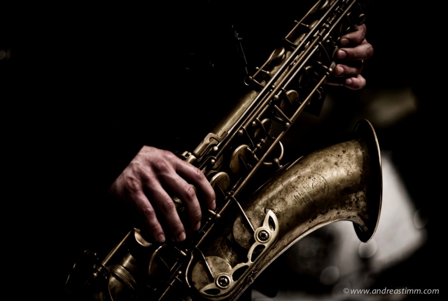 Saxophone Wallpapers Hd Download - Saxophone Wallpaper Hd - HD Wallpaper 