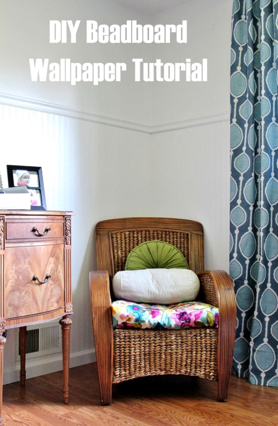 Diy Beadboard Wallpaper Tutorial House For Six - Beadboard Wallpaper Bedroom - HD Wallpaper 