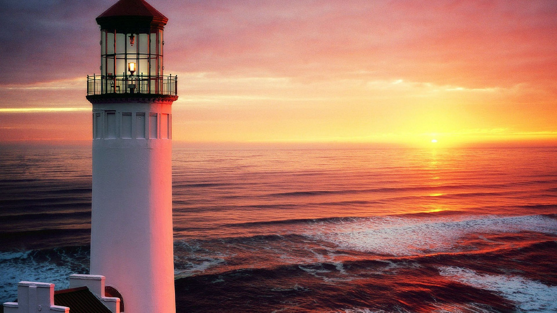 Sunset Desktop Backgrounds With High-resolution Pixel - Beautiful Lighthouse At Sunset - HD Wallpaper 