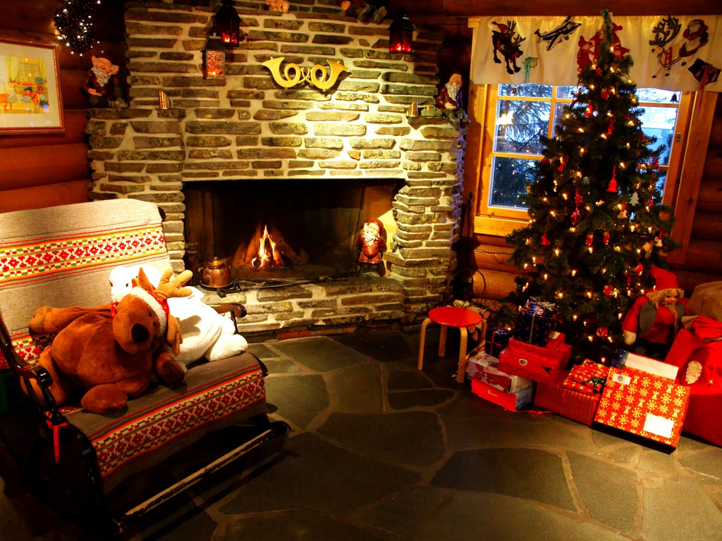 Beautiful Christmas Desktop Wallpaper - Living Room Christmas Background - HD Wallpaper 