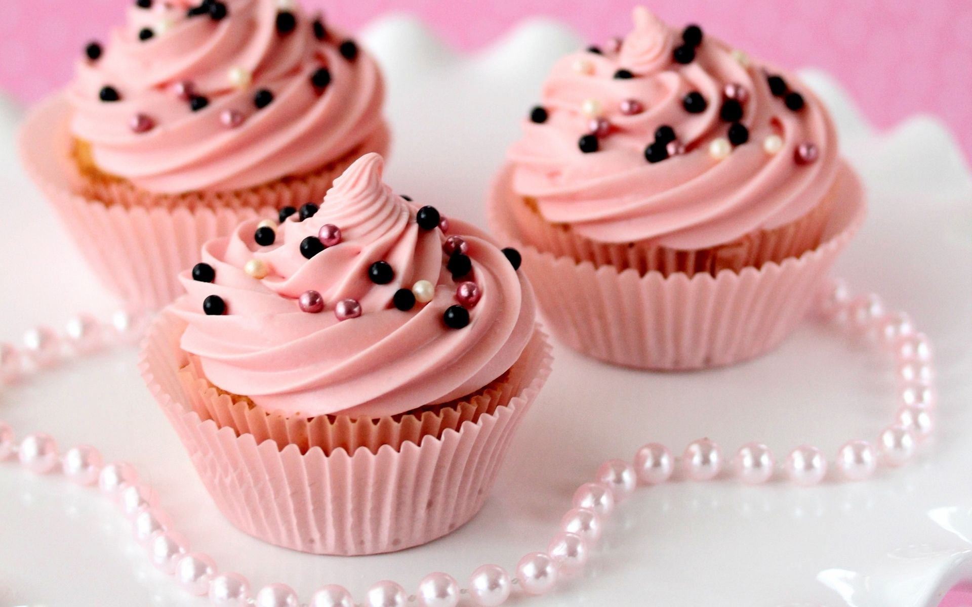 Cupcakes Wallpaper - Hd Image Of Cup Cakes - HD Wallpaper 