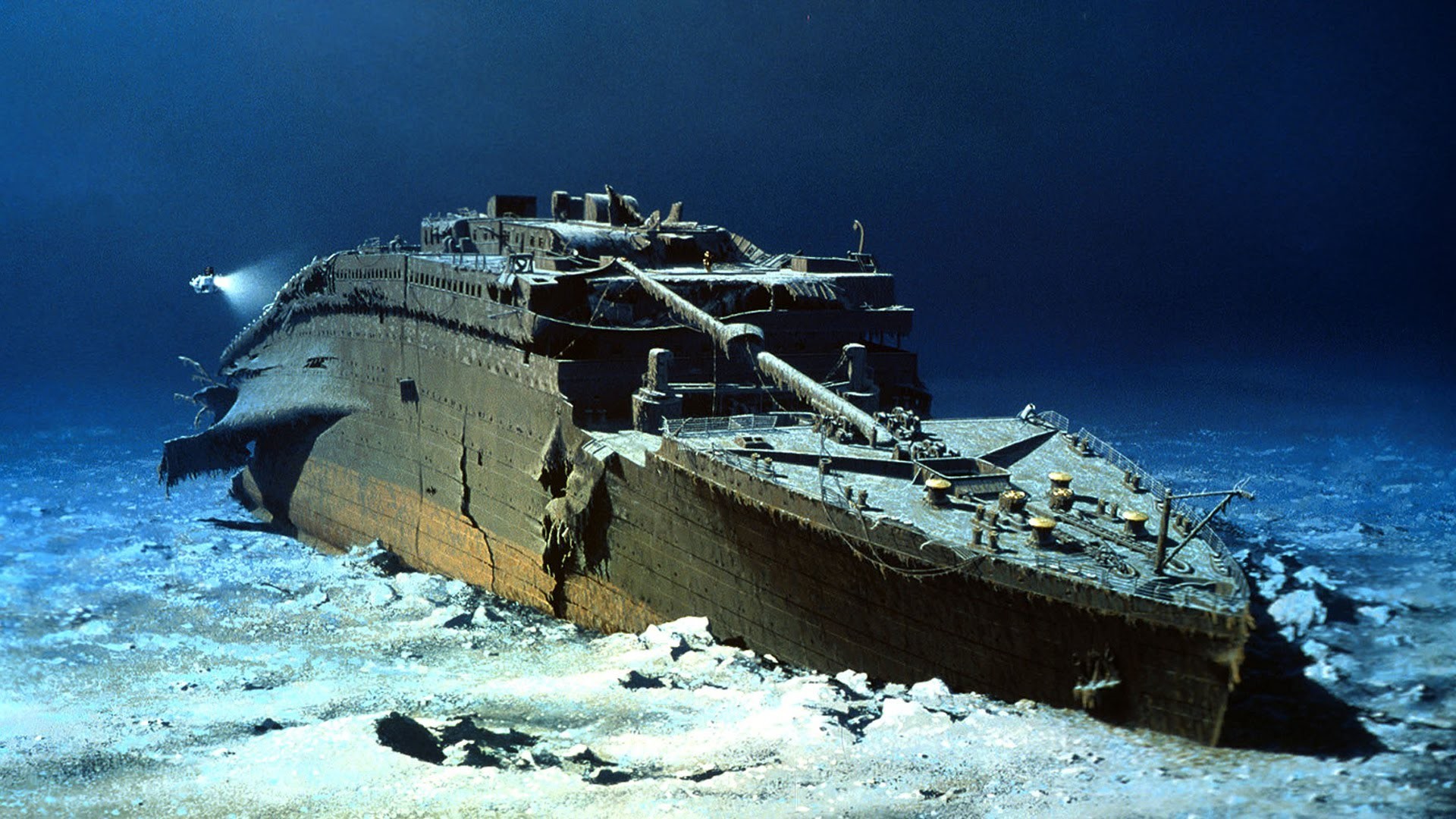 National Geographic 
 Data Src Gorgerous Wallpaper - Titanic On Sea Floor - HD Wallpaper 