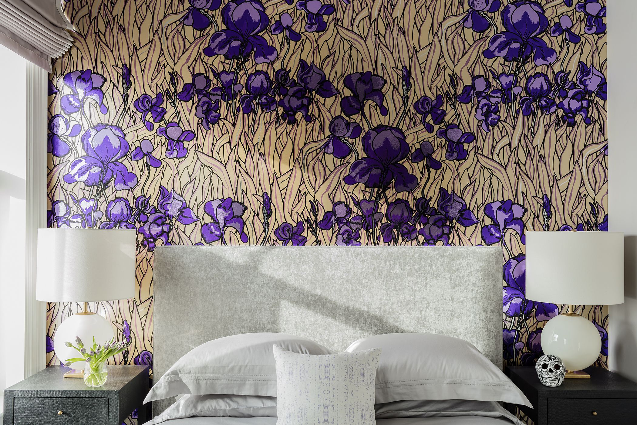 Stylish Feminine Bedroom Wallpaper - Wall Wallpaper For Bedroom - HD Wallpaper 