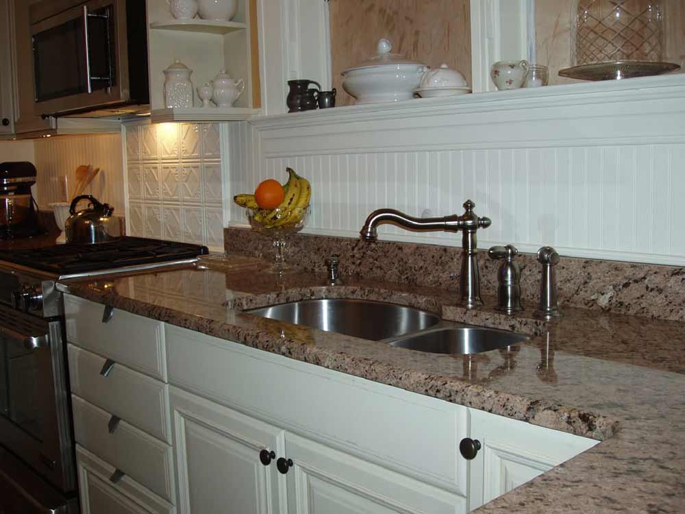 Paintable Beadboard Wallpaper Backsplash Beadboard - Beadboard Backsplash Kitchen Ideas - HD Wallpaper 
