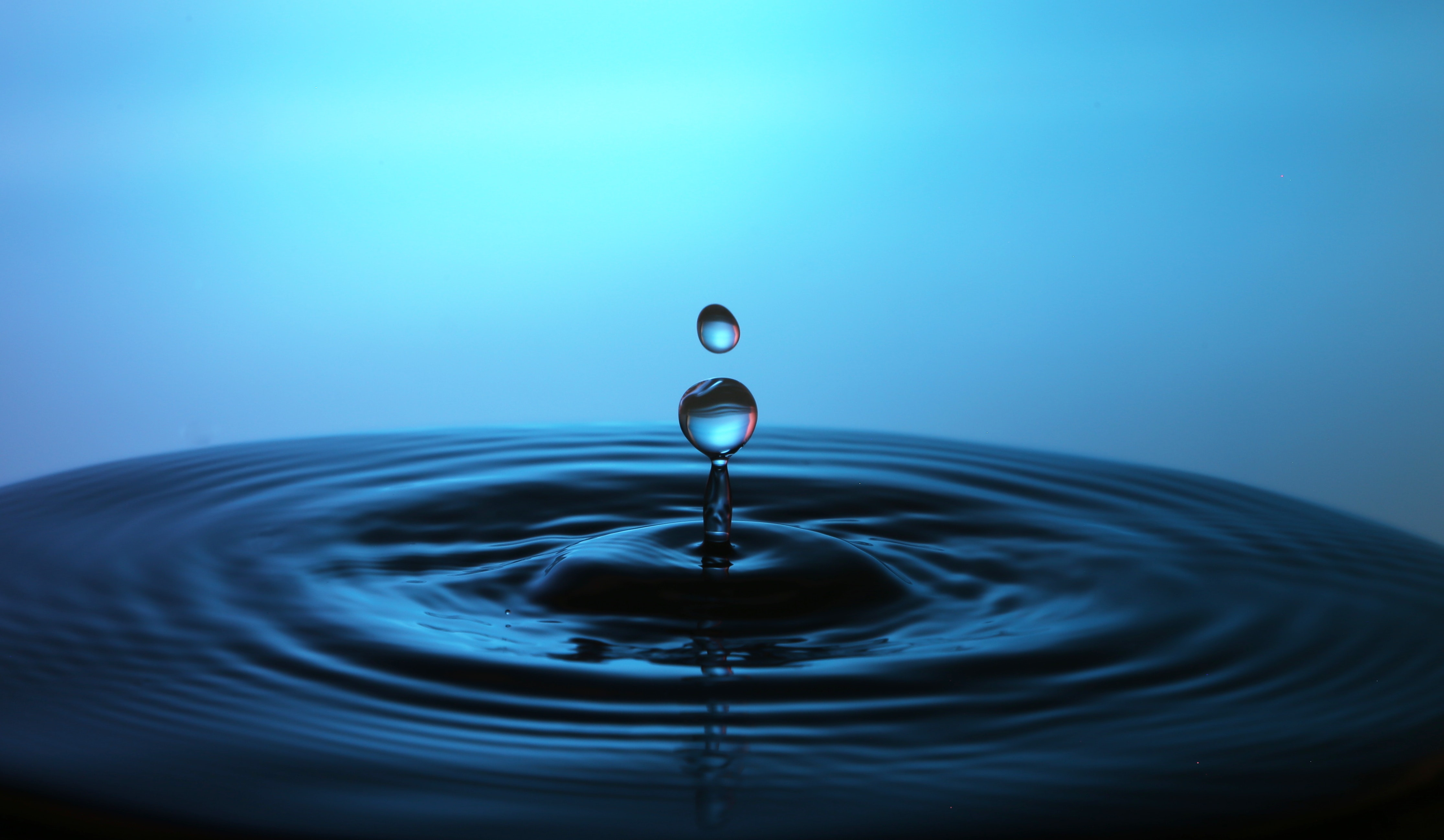 Water Drop - HD Wallpaper 