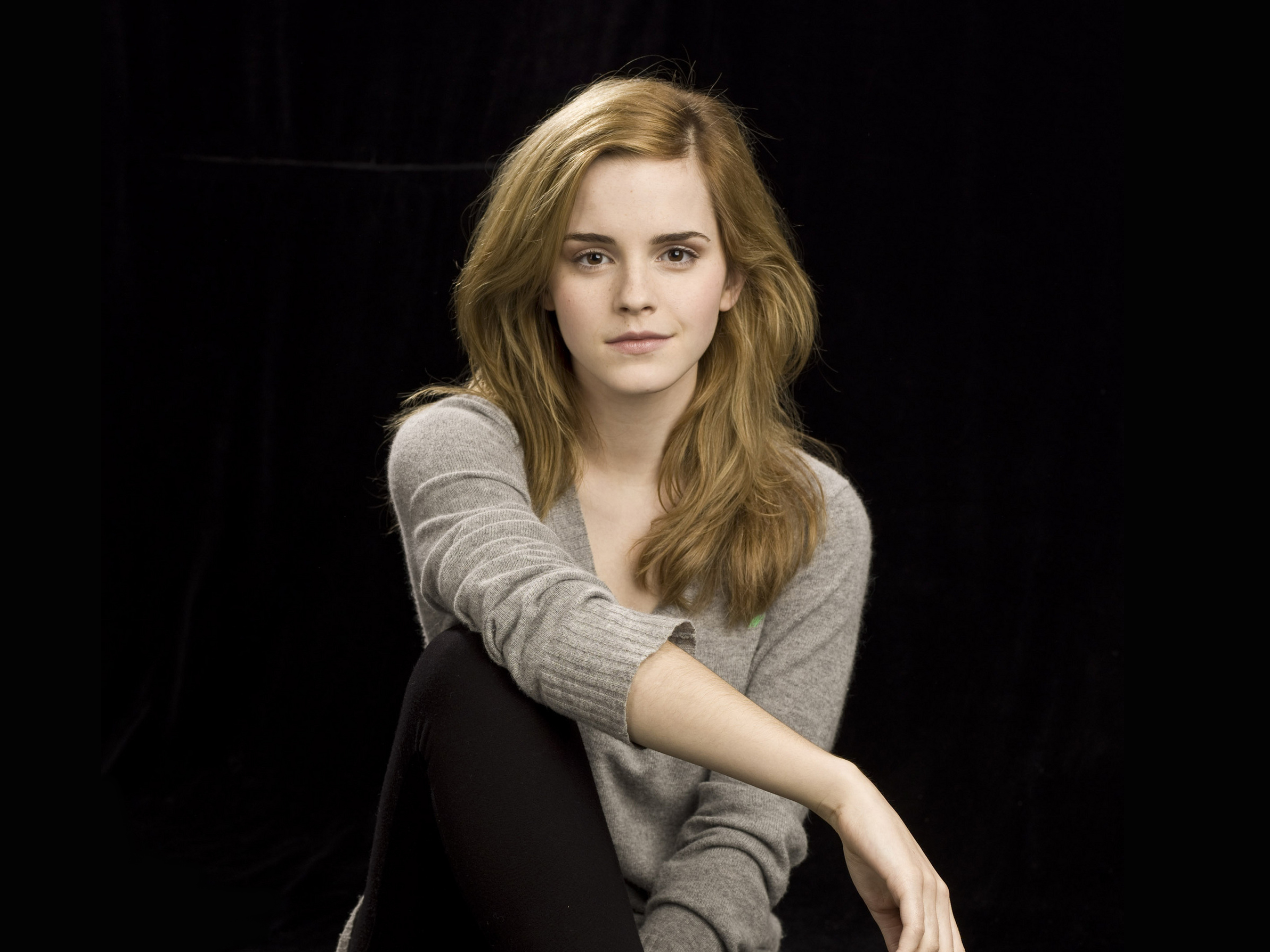 Emma Watson Pic Hd - HD Wallpaper 