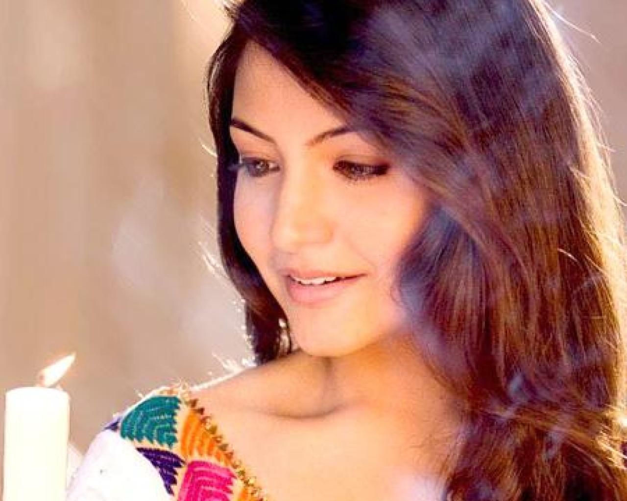 Anushka Sharma Rabne Bana Di Jodi - HD Wallpaper 