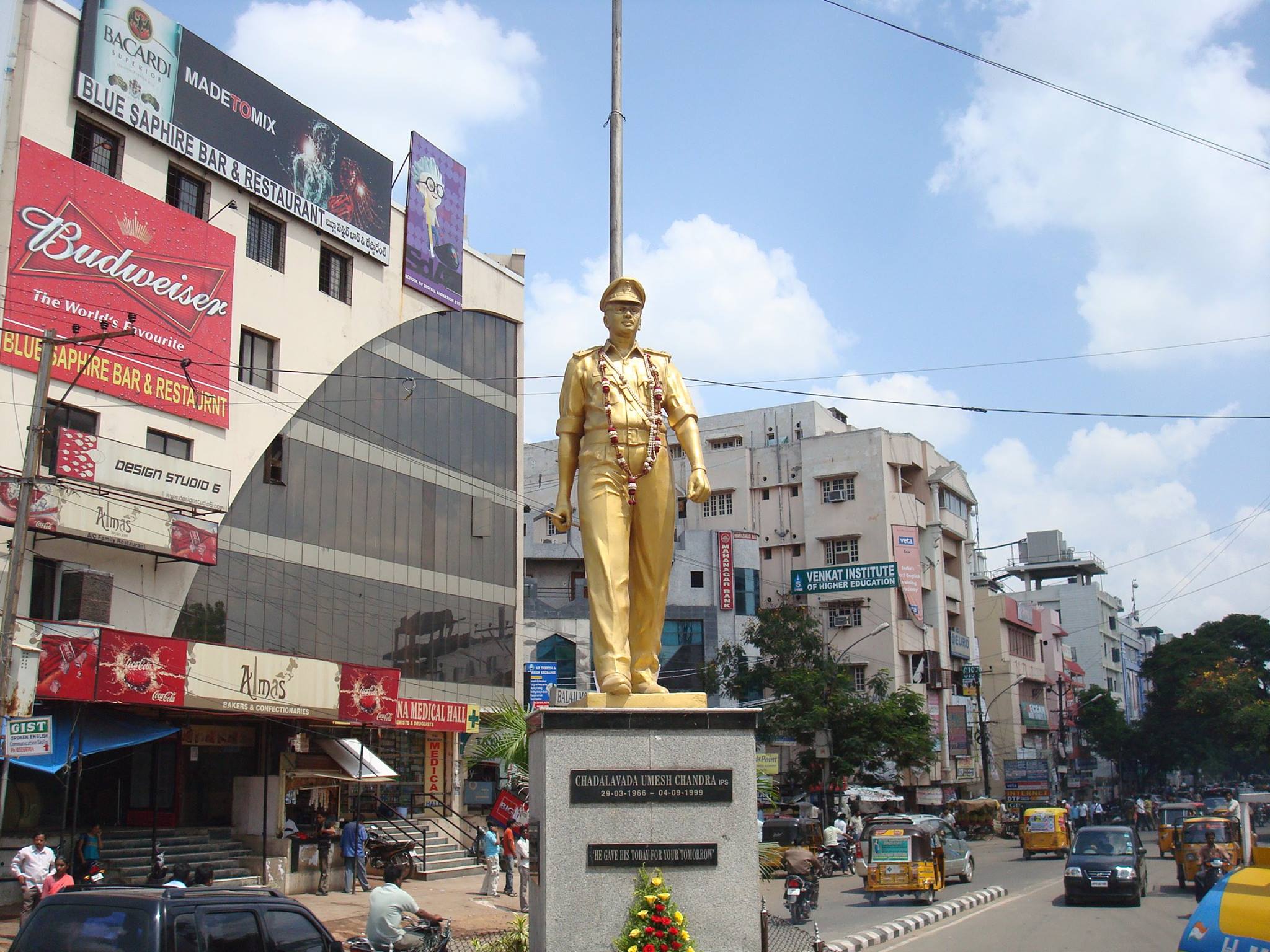 Sr Nagar Umesh Chandra Statue 2048x1536 Wallpaper teahub.io