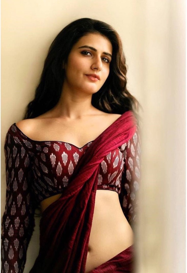 Vishal Dogra - Fatima Sana Shaikh Latest - HD Wallpaper 