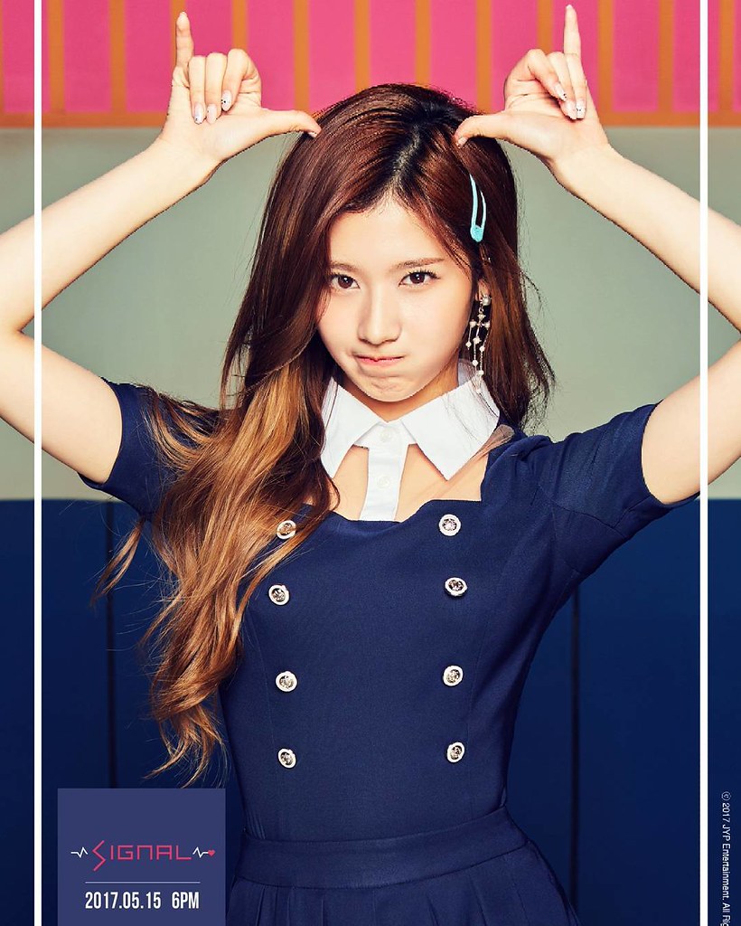 Twice Sana Signal - HD Wallpaper 