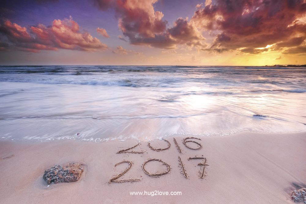Happy New Year Wallpaper - 2018 New Year Beach - HD Wallpaper 