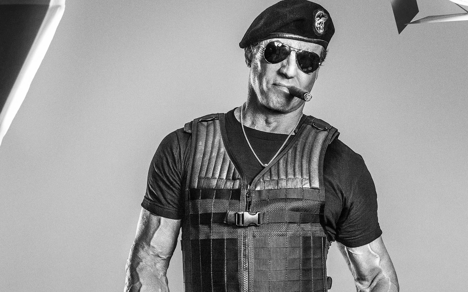 Sylvester Stallone Expendables Vest - HD Wallpaper 
