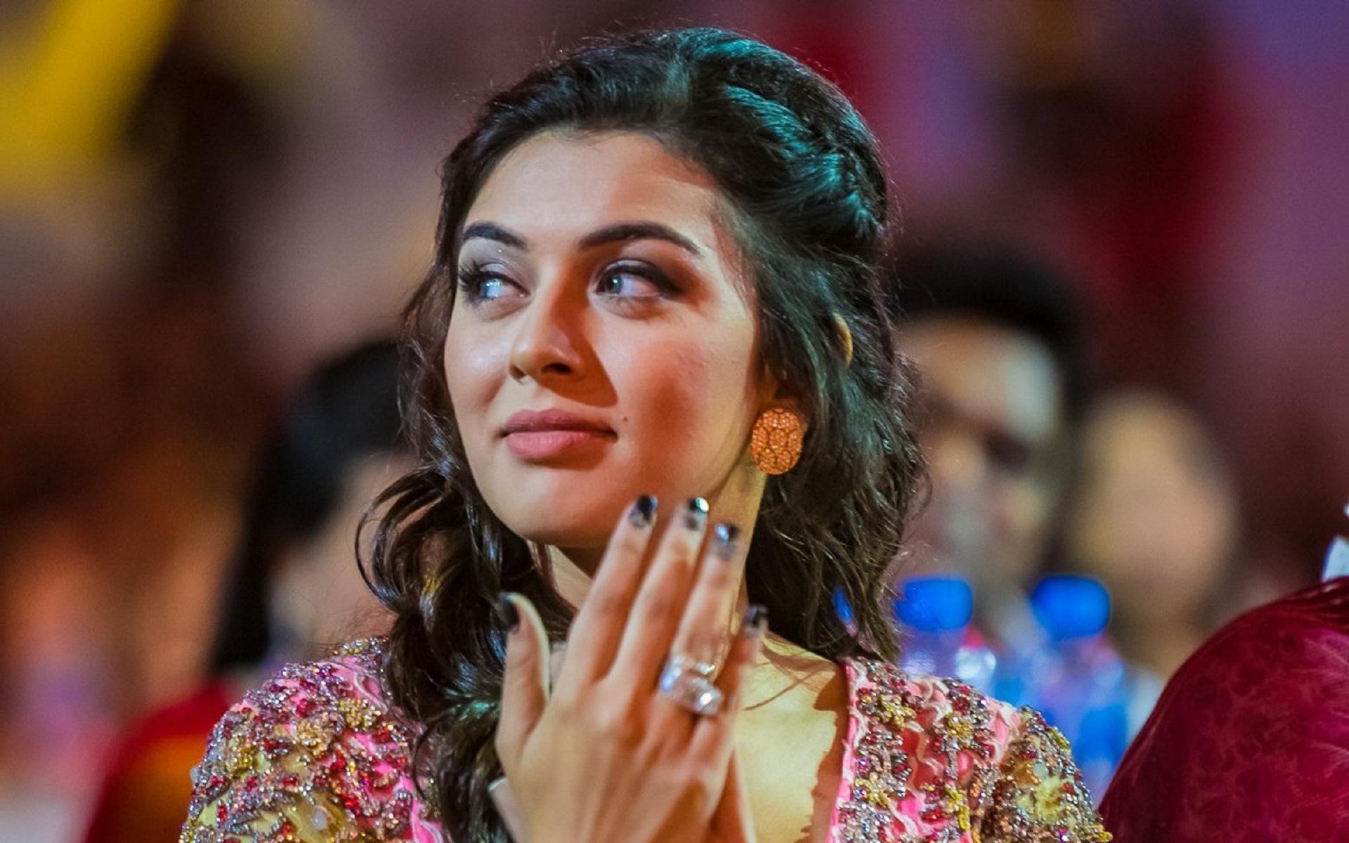 Tamil Wallpaper Free Download - Hansika Motwani - 1920x1200 Wallpaper - Tamil Wallpaper Free Download - Hansika Motwani - 1920x1200 Wallpaper -