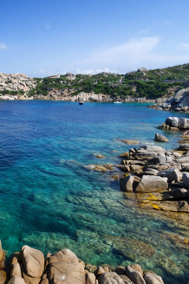 Scenic Rocky Coast Iphone Wallpaper - Capo Testa - HD Wallpaper 