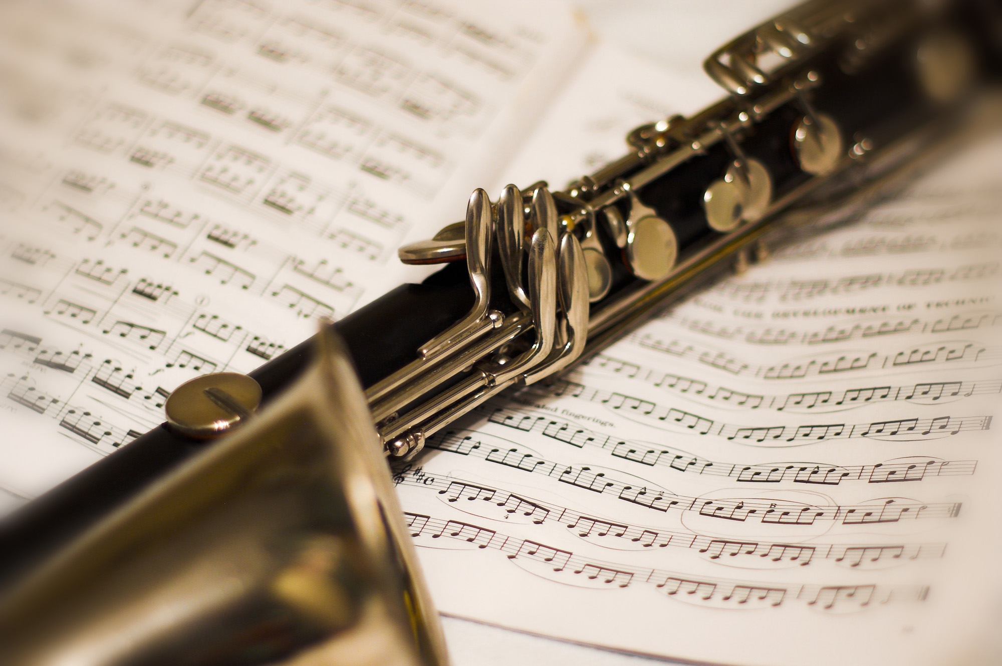 Clarinet Music Wallpaper Pictures - Bass Clarinet - HD Wallpaper 