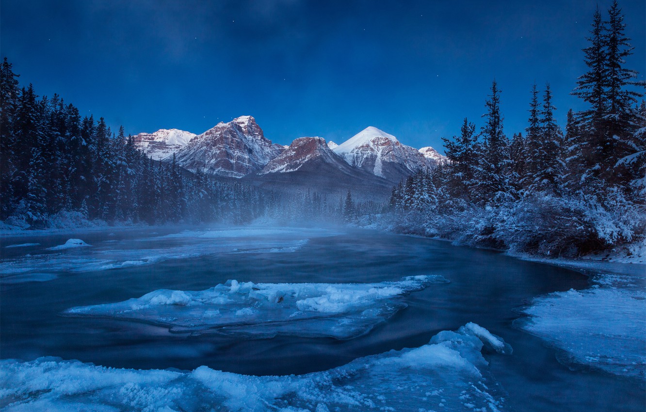 Wallpaper Winter Forest Snow Mountains Night River - Desktop Canadian Rockies Winter - HD Wallpaper 