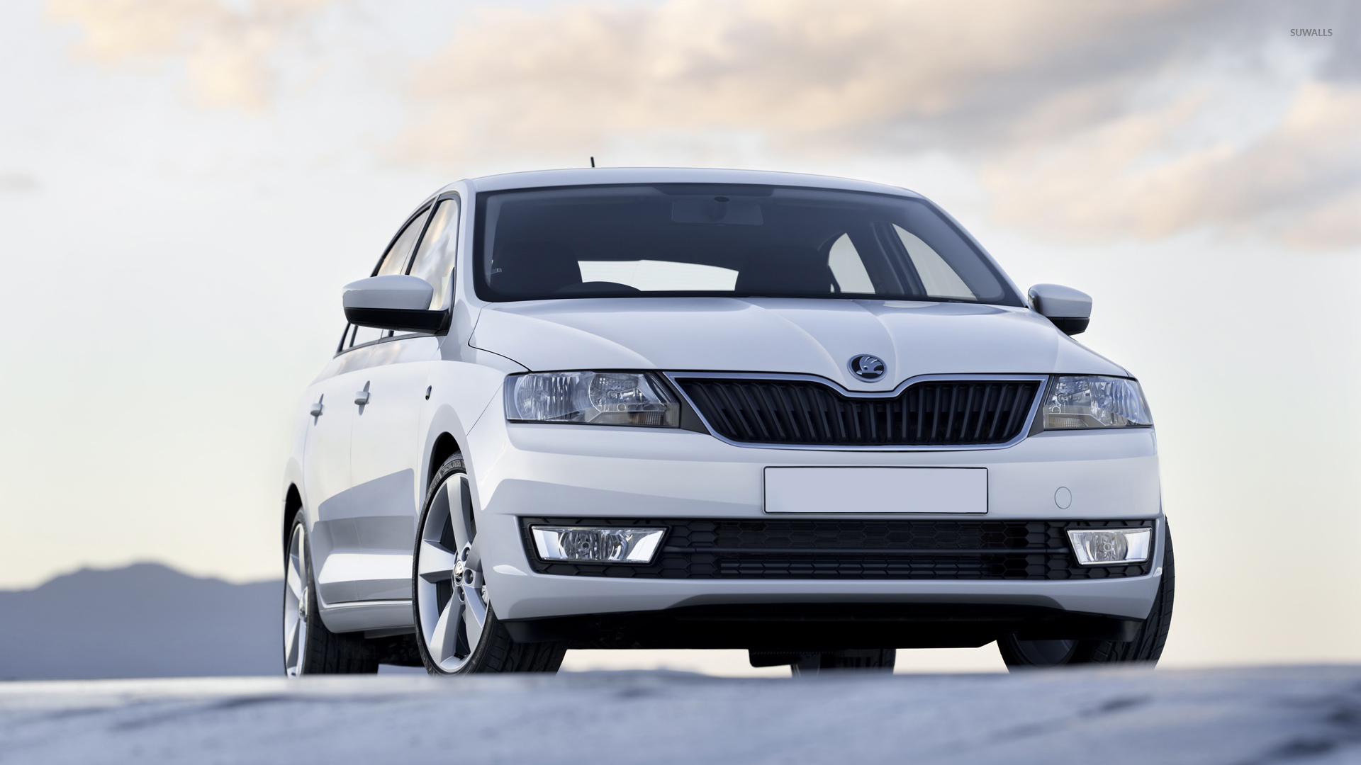 Skoda Rapid 2016 White - HD Wallpaper 