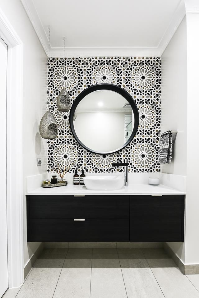 Bathroom Tiles Painting Patterns - HD Wallpaper 