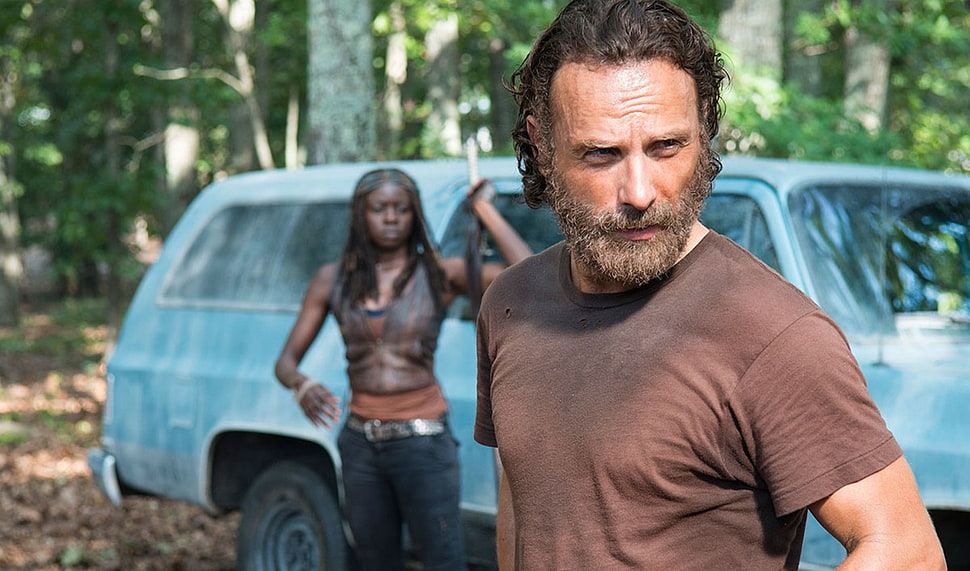 Men S Gray Crew-neck Shirt, The Walking Dead, Daryl - Walking Dead - HD Wallpaper 