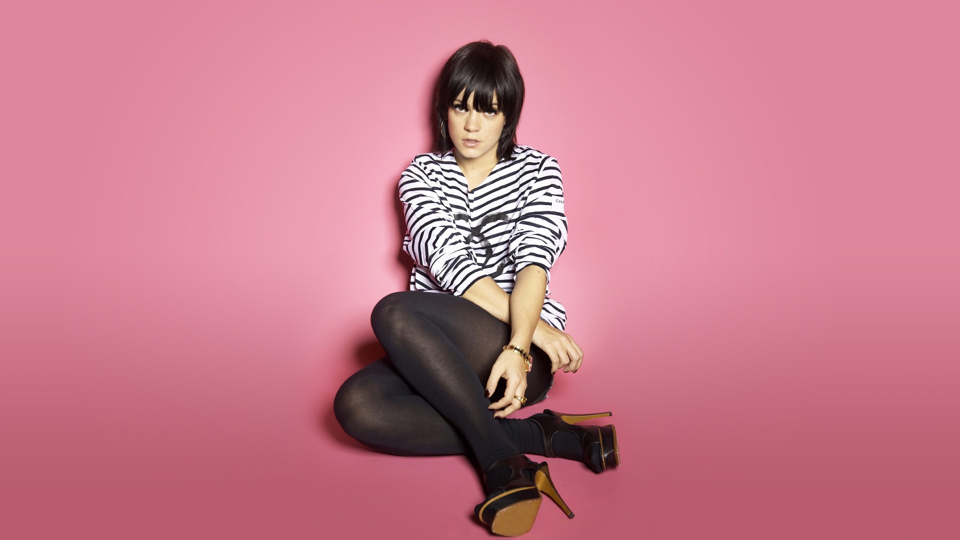 Lily Allen Wallpaper Hd - HD Wallpaper 