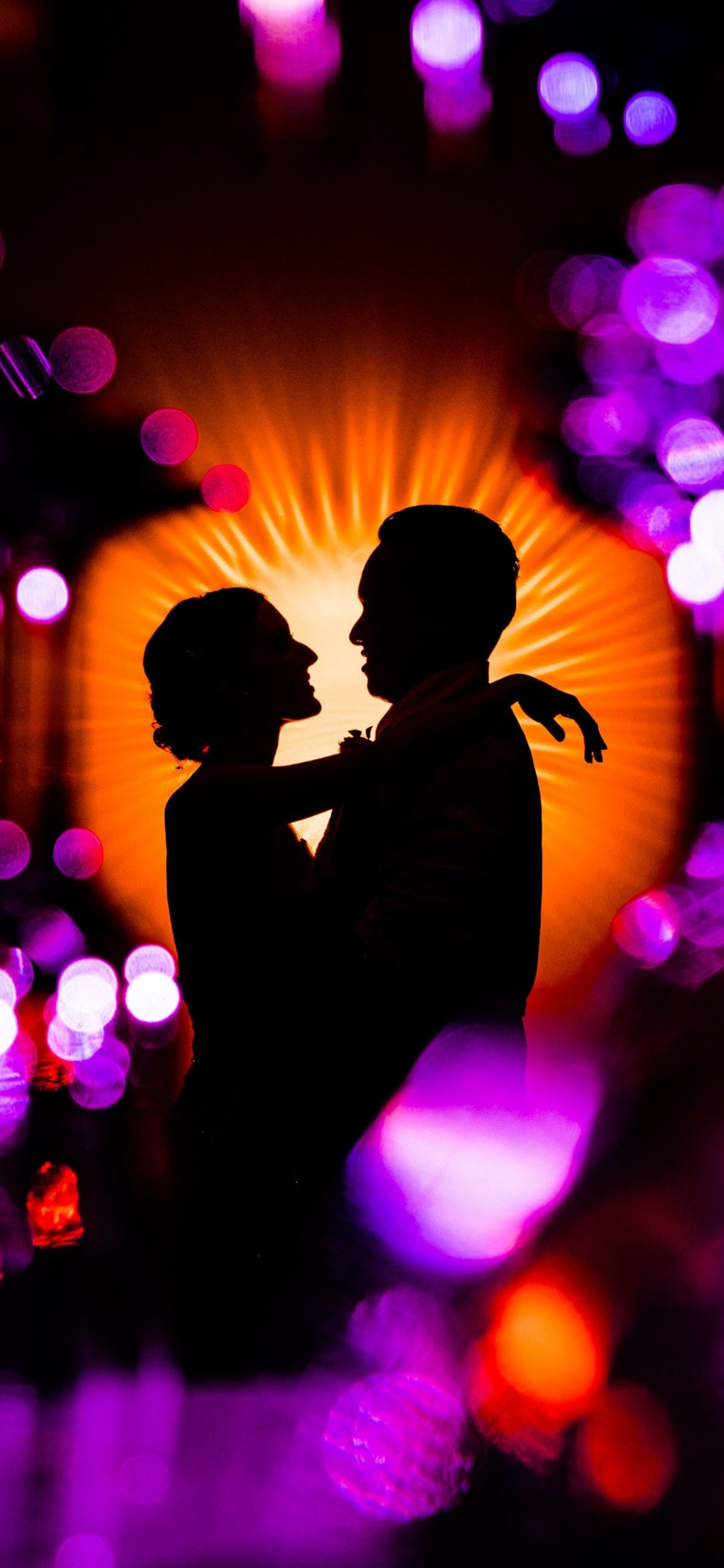 Couple, Romantic Love, Silhouette, Bokeh, Purple, Wallpaper - Lovers Love Images Download - HD Wallpaper 