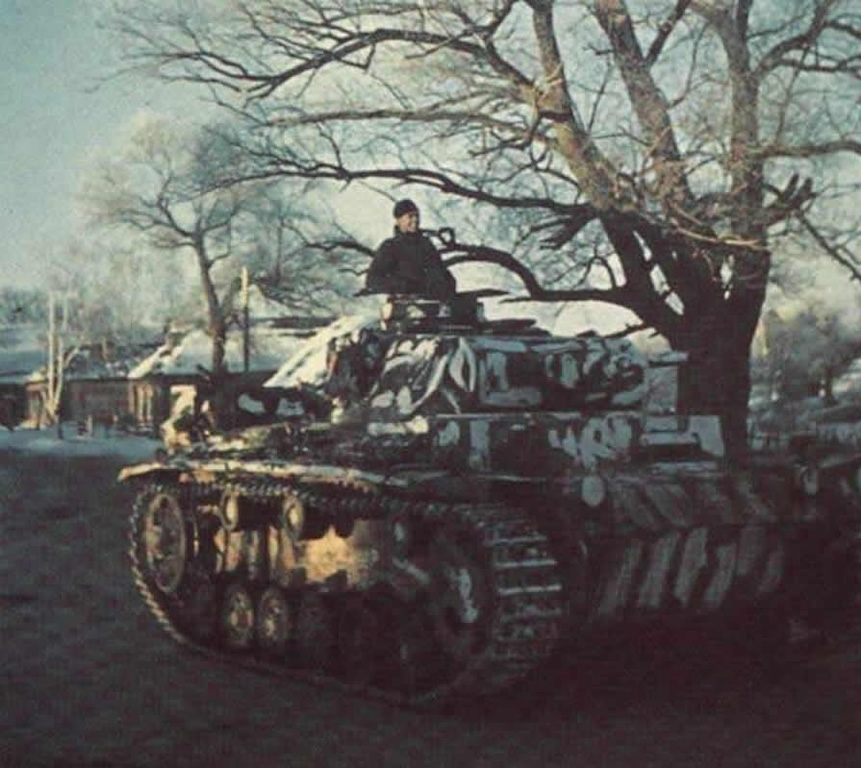 Panzer Iii Tank In Russian Winter - HD Wallpaper 