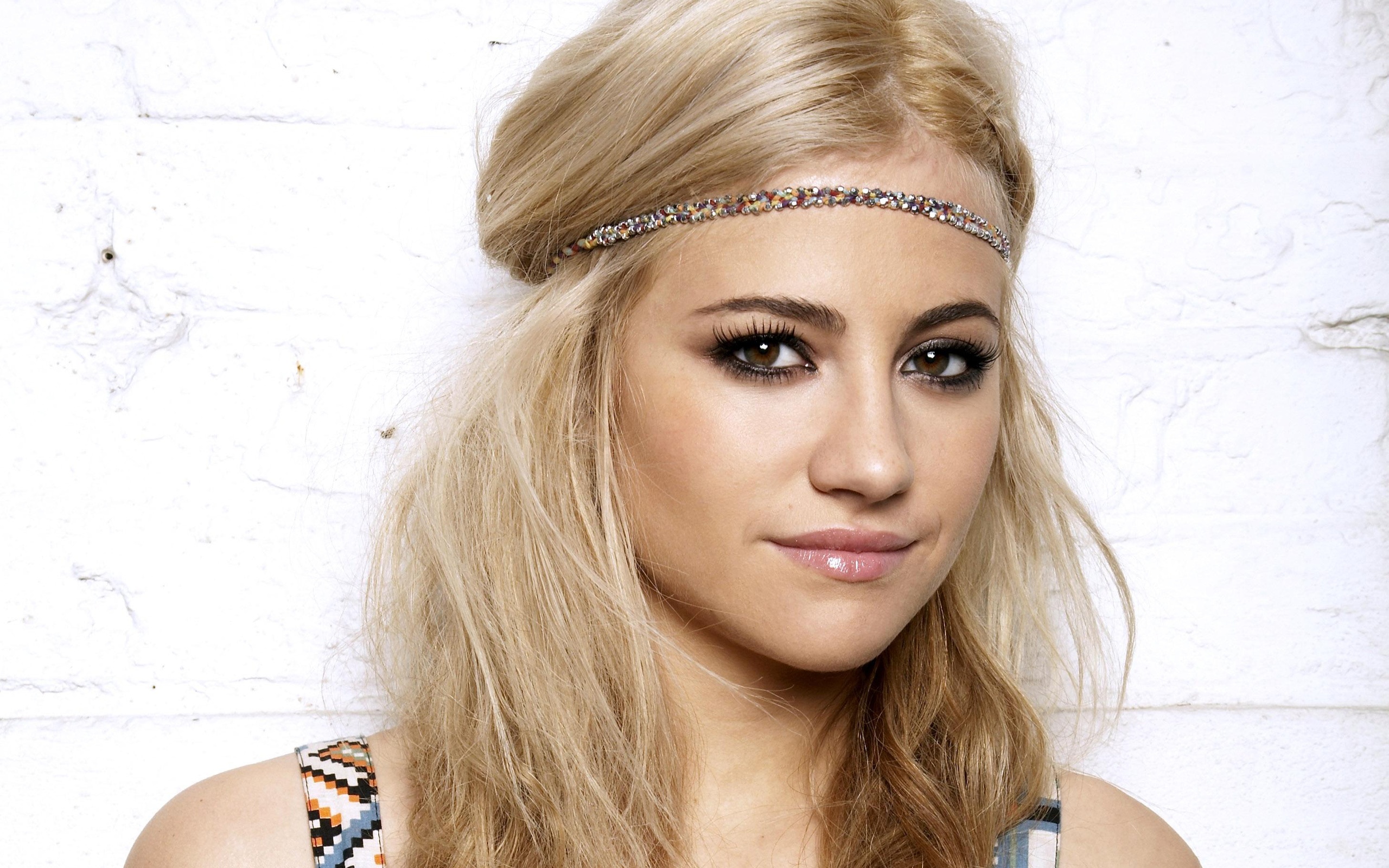Wallpaper Pixie Lott - HD Wallpaper 