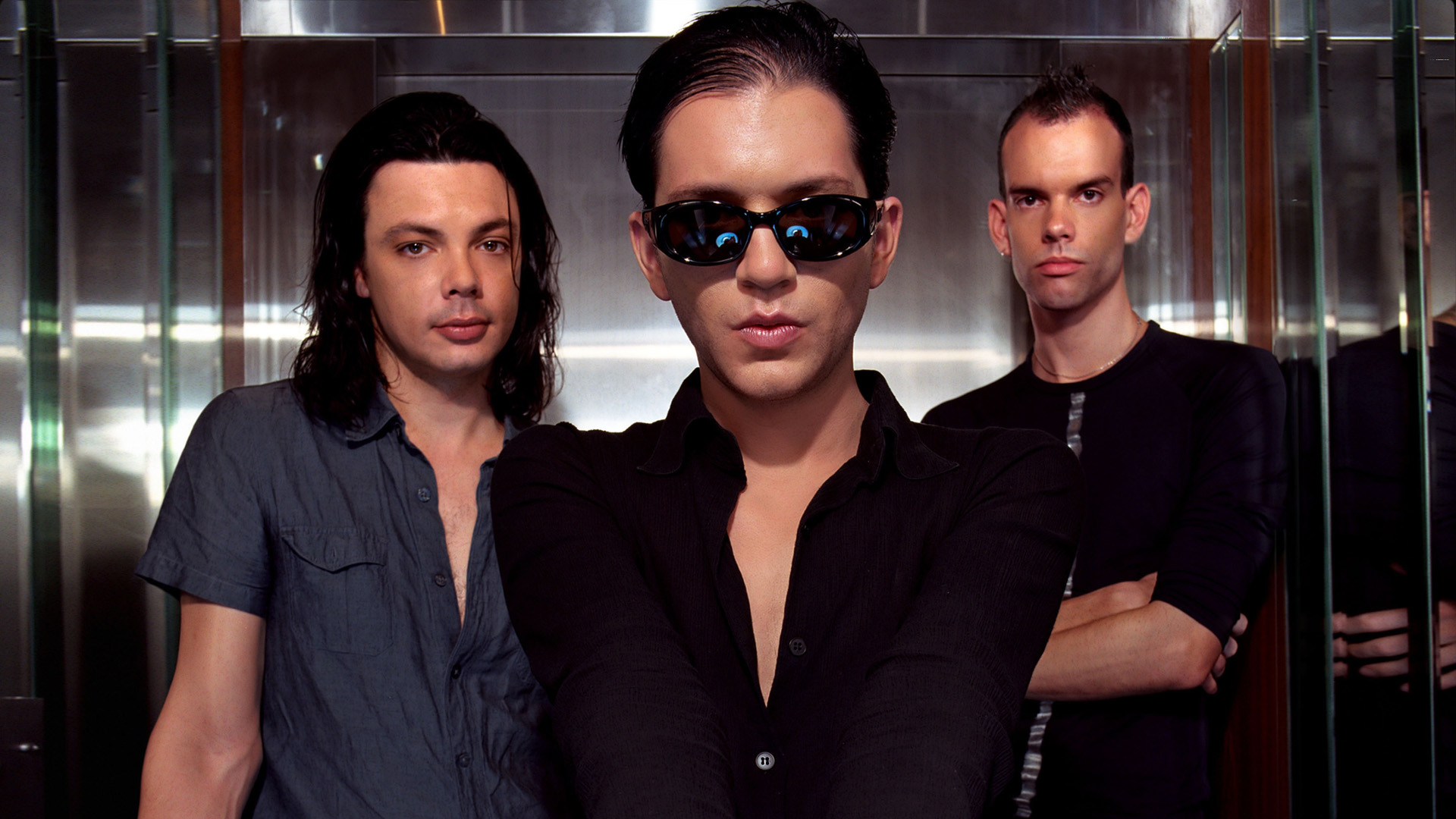 Makeover - HD Wallpaper 