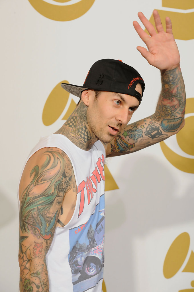 Travis Barker Elbow Tattoo - HD Wallpaper 