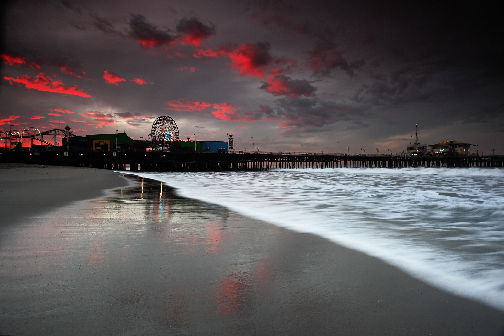 Santa Monica Pier Wallpaper Hd - HD Wallpaper 